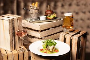 Crowne Plaza Hotel Manchester City Centre by IHG