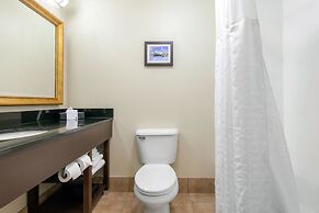 Comfort Inn & Suites Norman near University