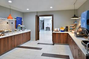 Holiday Inn Express & Suites Carthage by IHG