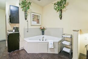 Holiday Inn Express & Suites Carthage by IHG