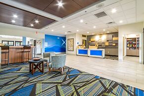 Holiday Inn Express & Suites Hearne by IHG