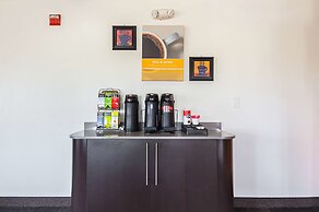 Motel 6 Dallas - Irving DFW Airport South