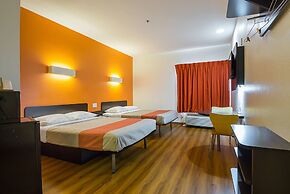 Motel 6 Dallas - Irving DFW Airport South