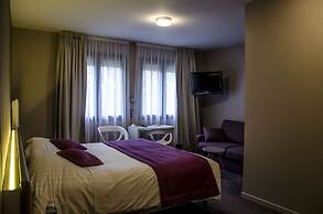 The Originals City, Hôtel Les Caps