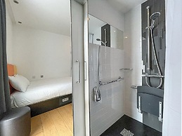 Four Points Flex by Sheraton Cardiff