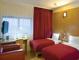 Ramada Encore by Wyndham Doncaster Airport
