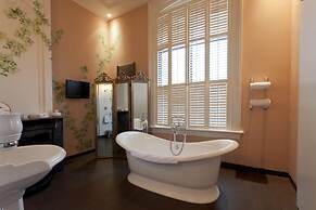 Suite Hotel Pincoffs Rotterdam