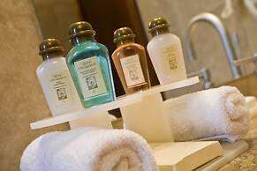 Hotel Stubel Suites and Cafe