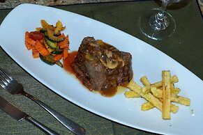 Hotel Stubel Suites and Cafe