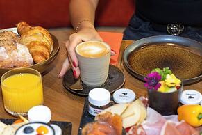 La Mansion Vi Vadi Hotel