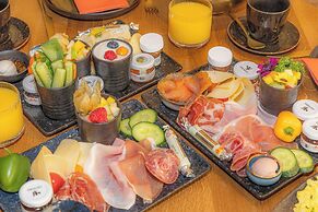 La Mansion Vi Vadi Hotel