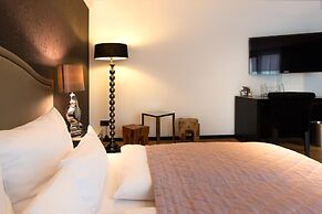 La Mansion Vi Vadi Hotel