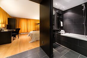 La Mansion Vi Vadi Hotel