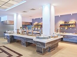 Kinetta Beach Resort & Spa - All Inclusive