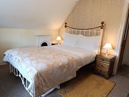 Anton Guest House B&B