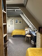 Bridge House Hotel