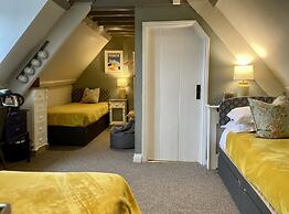 Bridge House Hotel