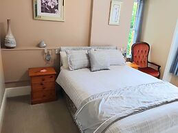 The Countryman Hotel