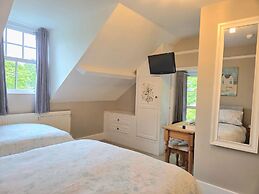 The Countryman Hotel