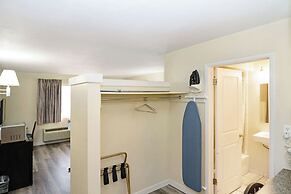 Central Phoenix Hotel