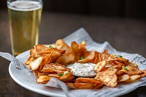 Best Western Plus Dartmouth Hotel & Suites