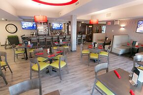 Best Western Plus Dartmouth Hotel & Suites