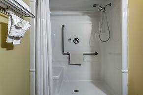 Best Western Plus Dartmouth Hotel & Suites