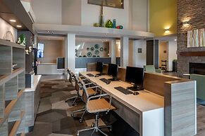 Best Western Plus Dartmouth Hotel & Suites