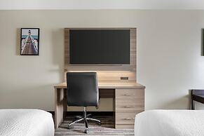 Best Western Plus Dartmouth Hotel & Suites