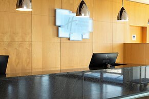 Holiday Inn Express London-Epsom Downs by IHG