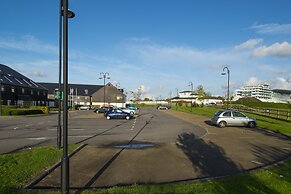 Holiday Inn Express London-Epsom Downs by IHG