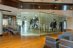 Holiday Inn Express London-Epsom Downs by IHG