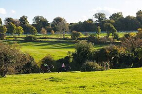 Holiday Inn Express London-Epsom Downs by IHG
