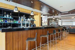Holiday Inn Express London-Epsom Downs by IHG