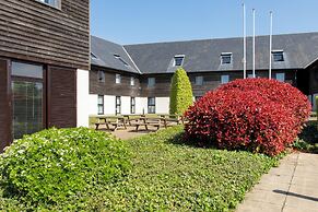Holiday Inn Express London-Epsom Downs by IHG