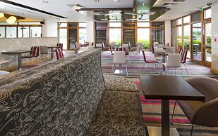 Holiday Inn Express London-Epsom Downs by IHG