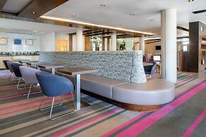 Holiday Inn Express London-Epsom Downs by IHG
