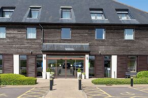 Holiday Inn Express London-Epsom Downs by IHG