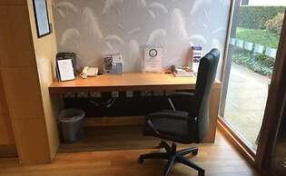 Holiday Inn Express London-Epsom Downs by IHG