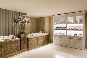 Hotel Banke Opera, Autograph Collection