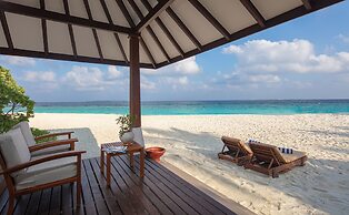 Adaaran Select Meedhupparu  - 45 Minutes from Male by Seaplane