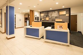Holiday Inn Express Hotel & Suites Bay City by IHG