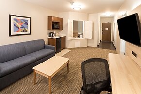 Holiday Inn Express Hotel & Suites Bay City by IHG
