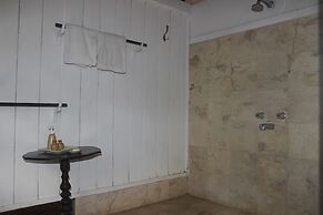 Taman Bebek Resort & Spa