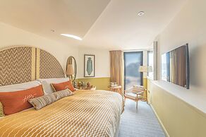 Harbour Beach Club & Hotel