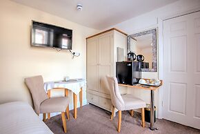 Potters Mooring Guest House Hotel