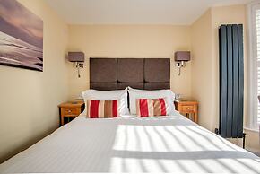 Potters Mooring Guest House Hotel