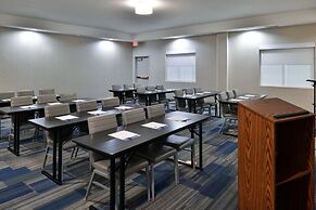 Holiday Inn Express Hotel & Suites Royse City by IHG