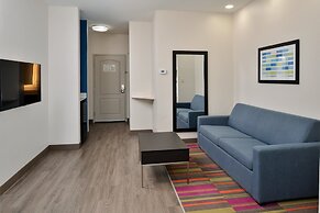 Holiday Inn Express Hotel & Suites Royse City by IHG