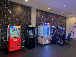 Holiday Inn Omaha Downtown - Waterpark by IHG